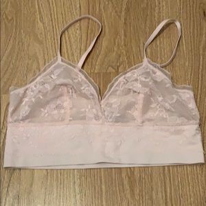 VICTORIA’S SECRET Blush Pink Lace Bralette Sz M